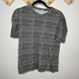 Pam & Gela Plaid Top Sz M